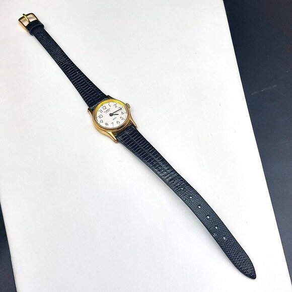 Timex Womens Quartz Watch With Genuine Leather Speidel Band & Gold-Tone Case - Picture 5 of 11